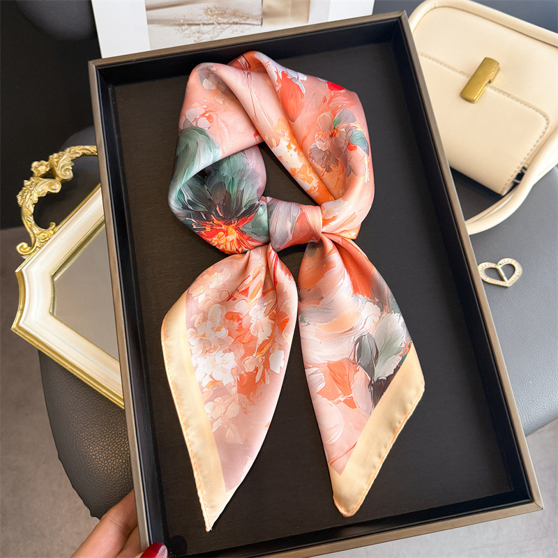 2026年新作 花柄プリント シルク スクエアスカーフ レデ - Scarf Silk Square のレビューと価格
