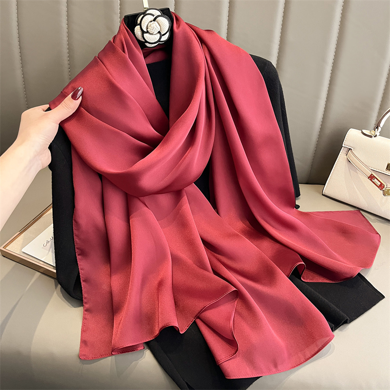 2024 高級ブランド春大ロングパシュミナ女性スカーフ固体シ - Silk Neck Scarf のレビューと価格