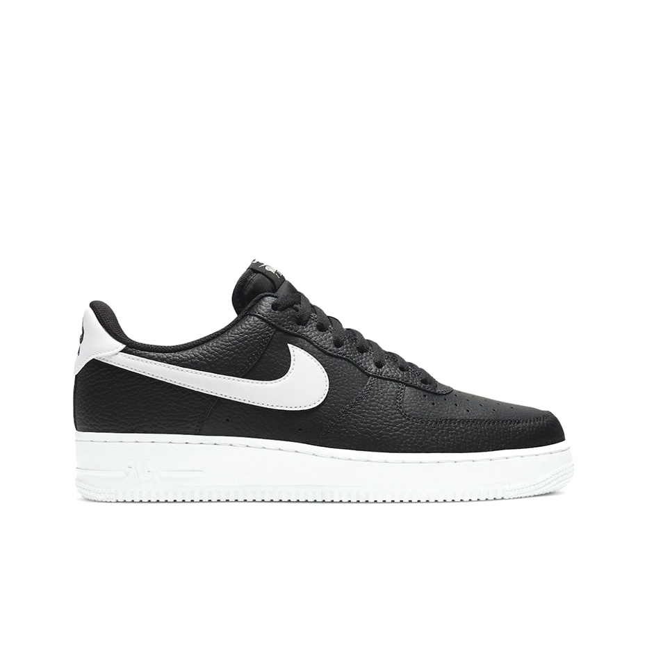 ナイキ エアフォース1「ブラック・アンド・ホワイト」ロートッ - Nike Shoes Air Force 1 のレビューと価格
